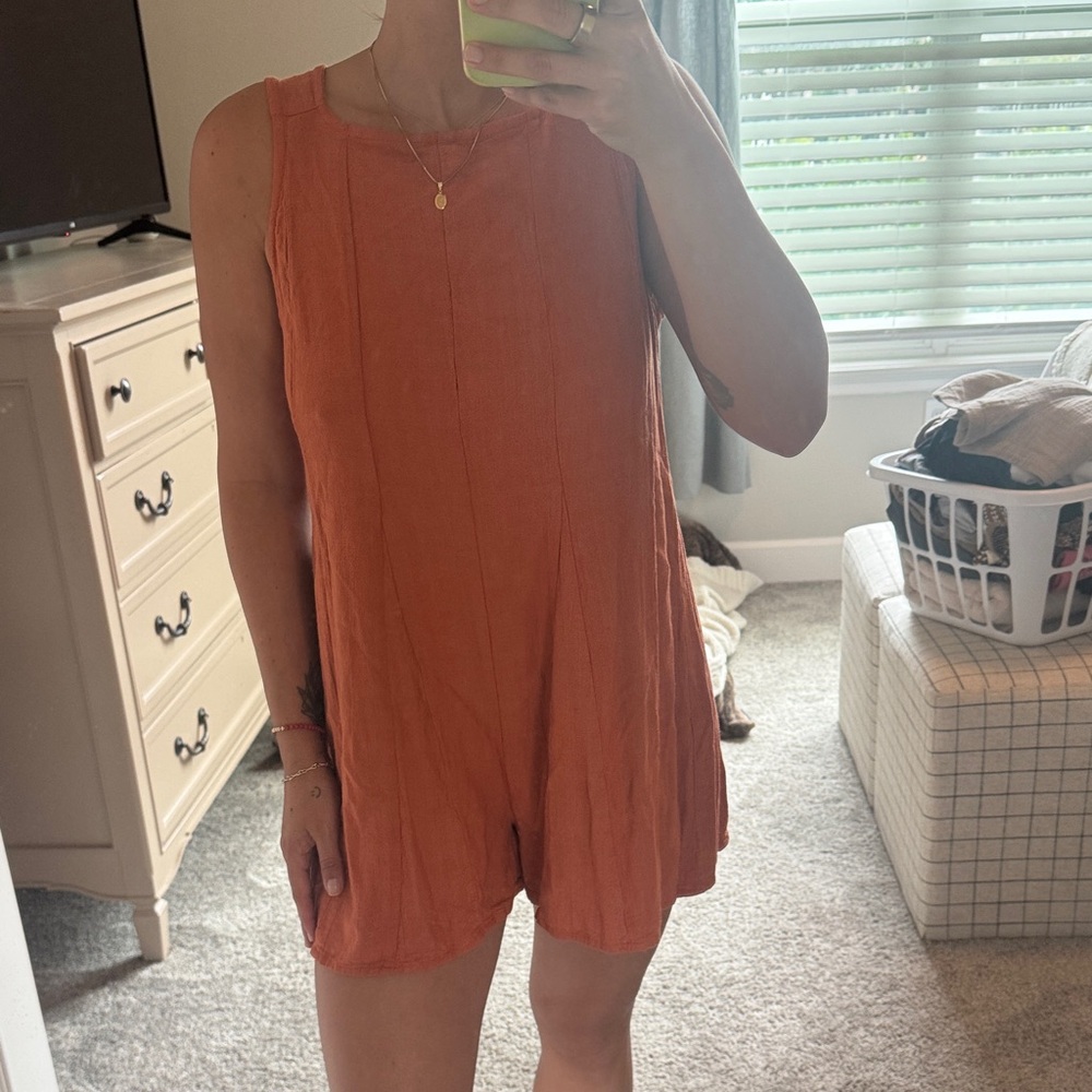 Rust Orange Sleeveless Romper playsuit - Picture 3 of 3